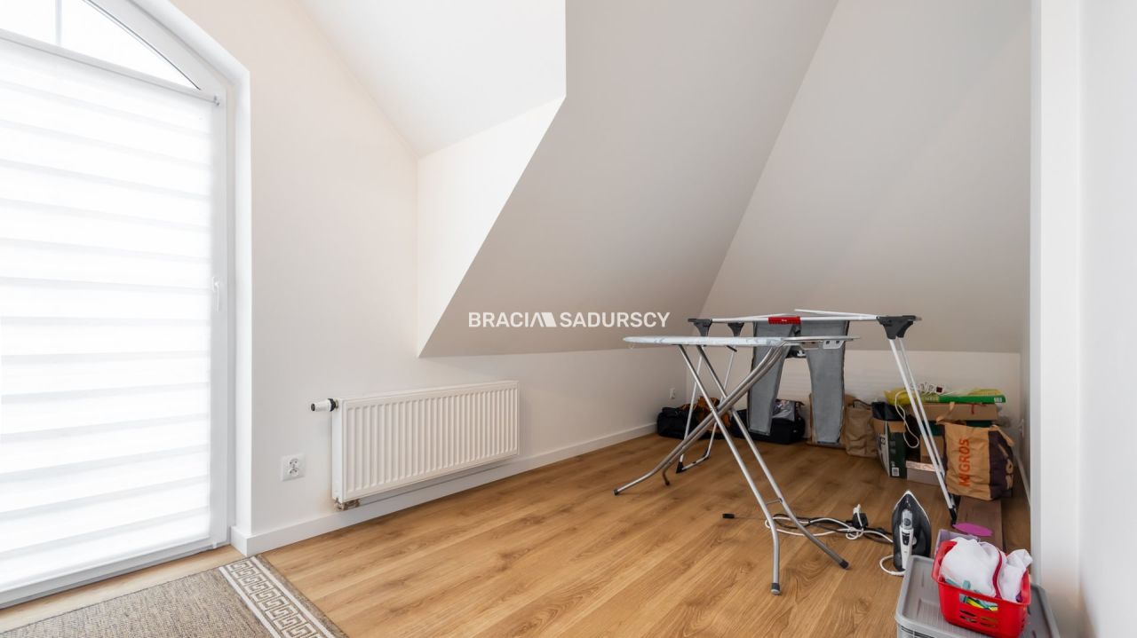 dom wolnostojący, 5 pokoi Polanowice. Zdjęcie 37