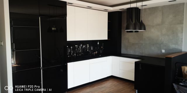 Mieszkanie 4-pokojowe Łódź Chojny, ul. Rolnicza. Zdjęcie 1