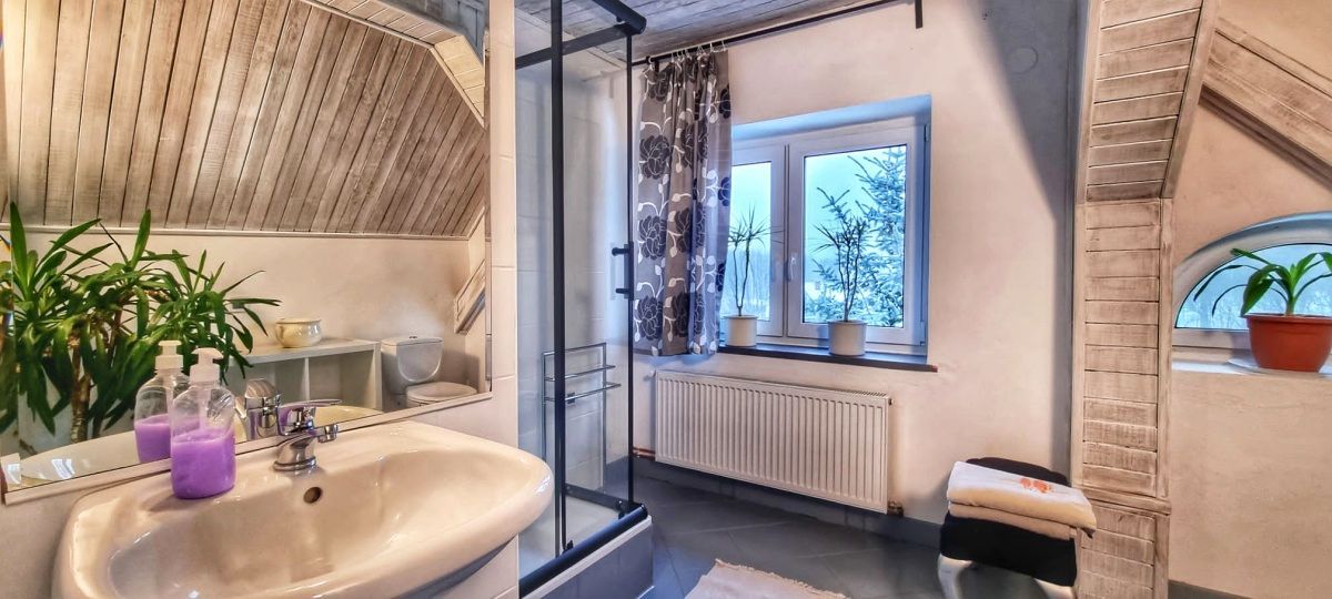 Hotel/pensjonat Nowy Gierałtów. Zdjęcie 16