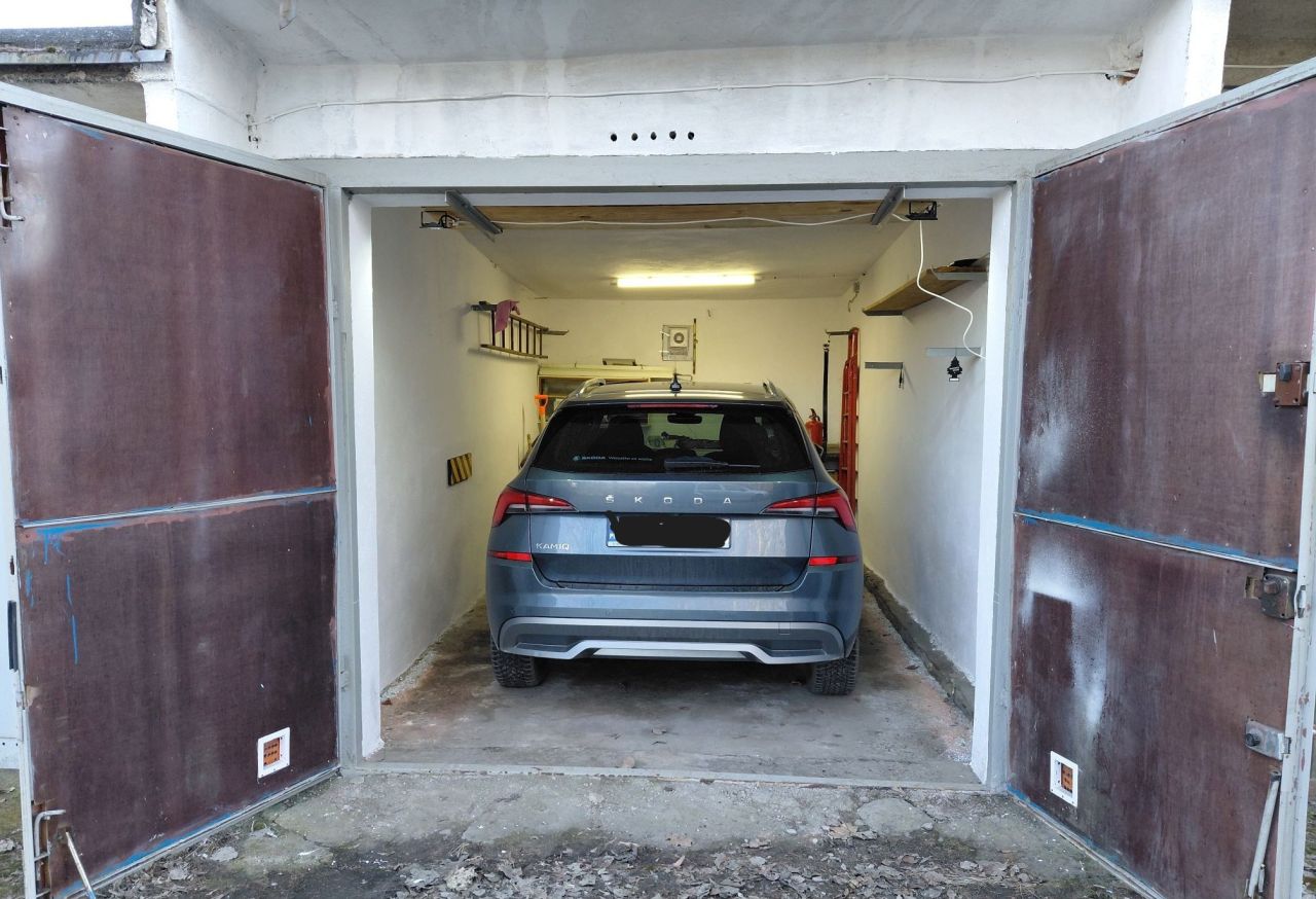 Garaż/miejsce parkingowe Ząbkowice Śląskie, Bartosza Głowackiegp. Zdjęcie 3