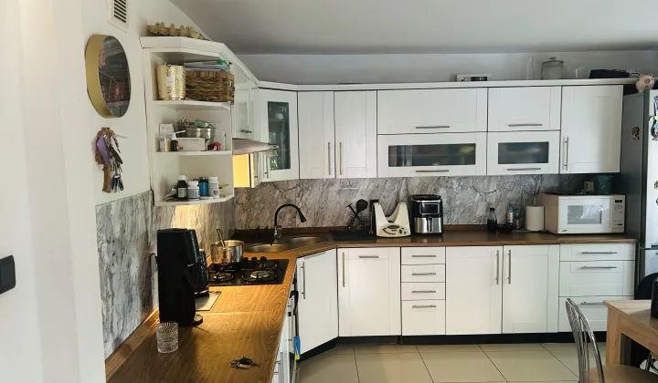 dom wolnostojący, 3 pokoje Gęsiniec, ul. Czereśniowa