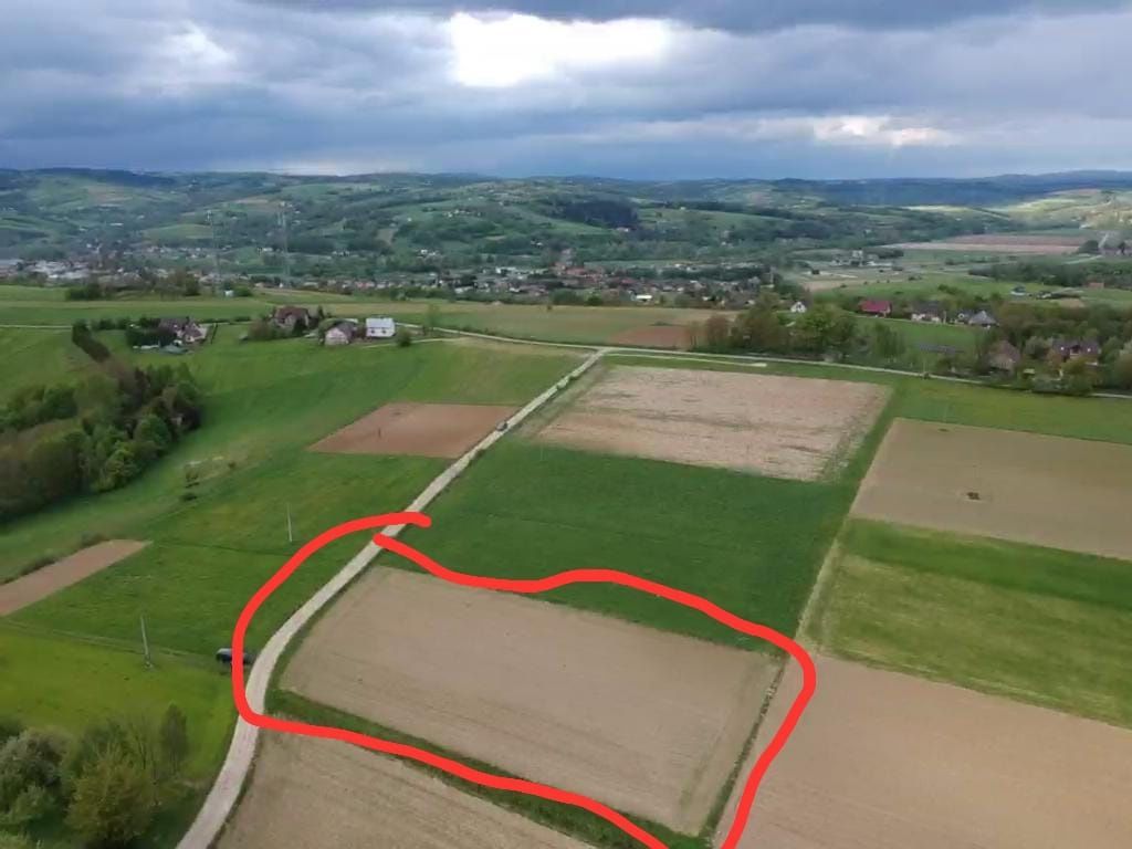 Działka budowlana Stróżna