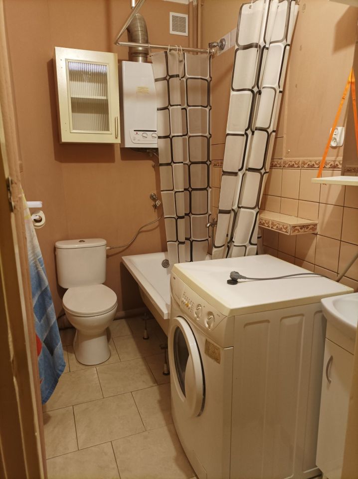 Mieszkanie 1-pokojowe Brzeg Centrum. Zdjęcie 3