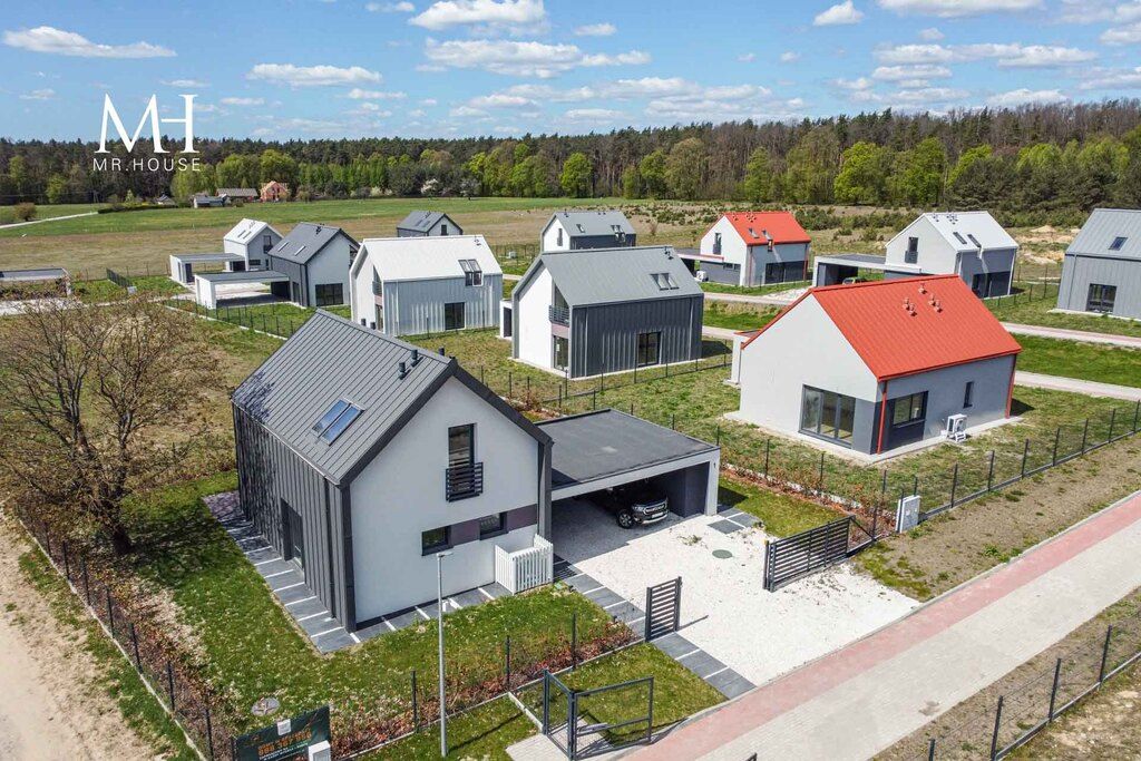 dom wolnostojący, 4 pokoje Borkowice. Zdjęcie 2