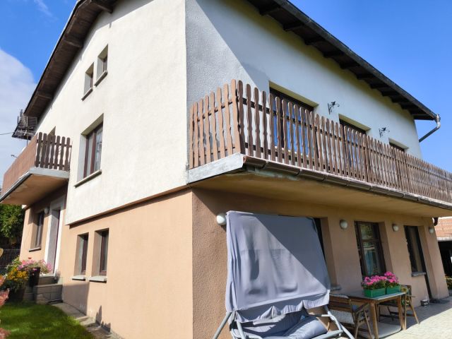 dom wolnostojący, 8 pokoi Tarnowskie Góry Centrum. Zdjęcie 1