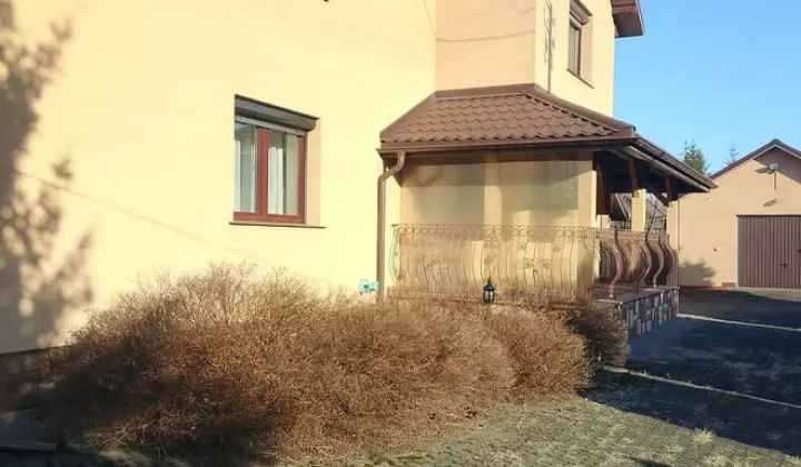 dom wolnostojący, 5 pokoi Nurzec-Stacja, ul. Szkolna