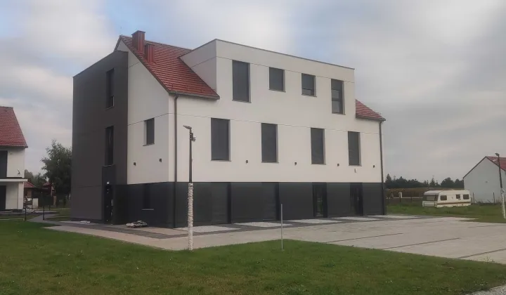 dom wolnostojący, 6 pokoi Bielany Wrocławskie