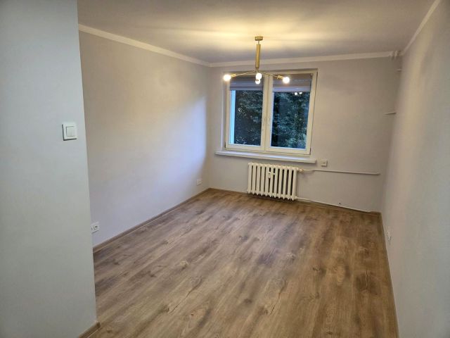 Mieszkanie 1-pokojowe Kielce, ul. Źródłowa. Zdjęcie 1
