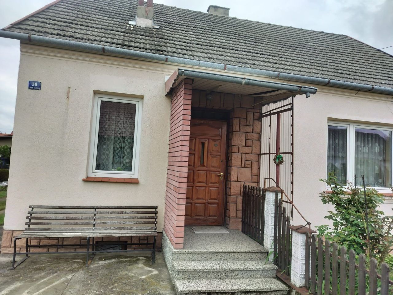 dom wolnostojący Leżajsk, ul. Armii Krajowej