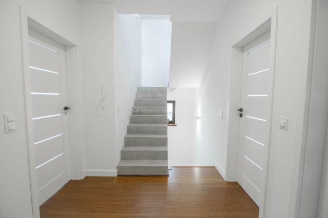 dom wolnostojący, 5 pokoi Pułtusk. Zdjęcie 19