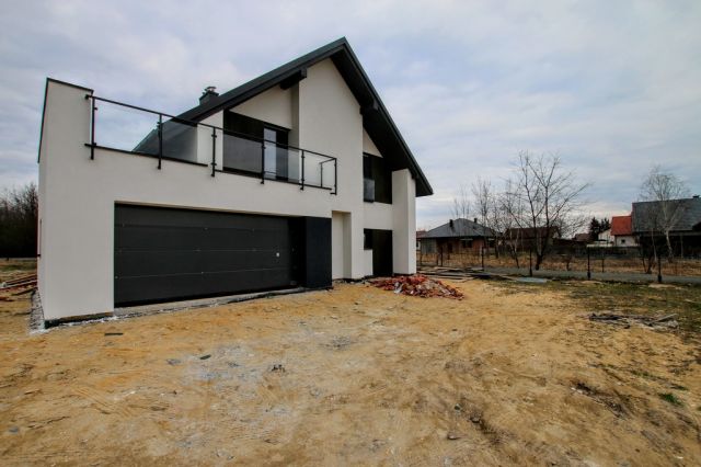 dom wolnostojący, 5 pokoi Rudna Mała. Zdjęcie 35