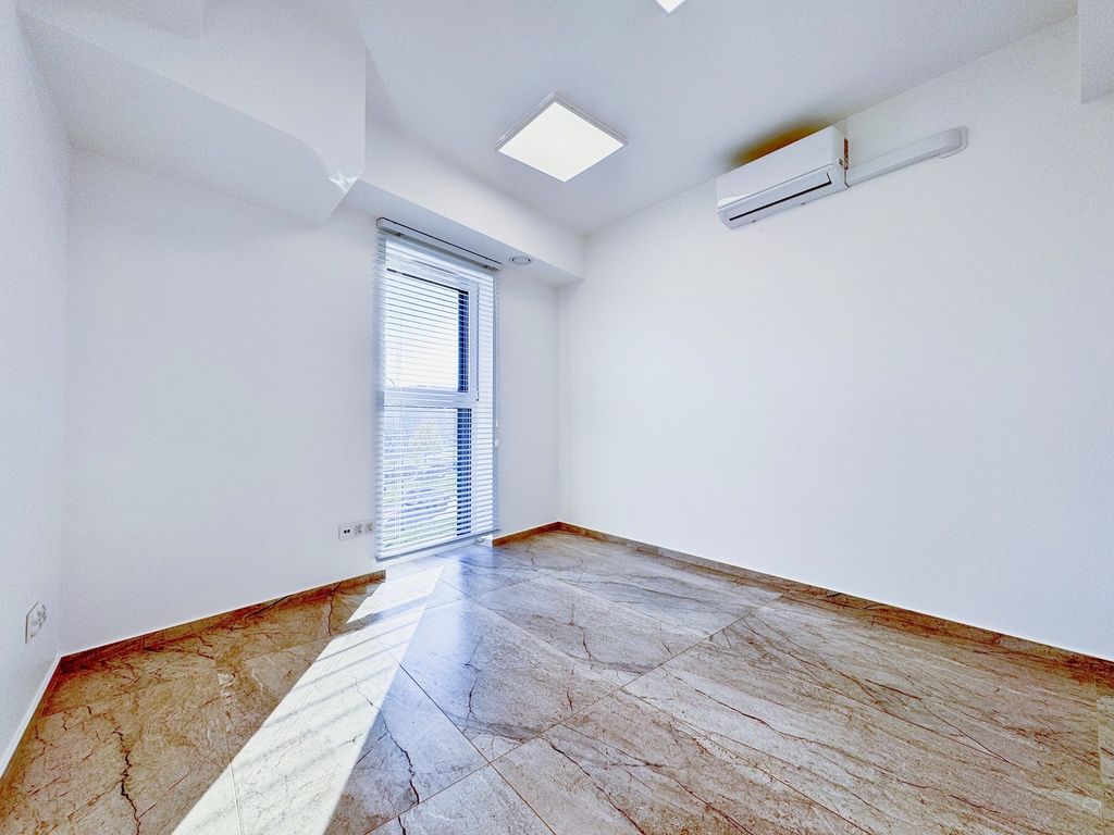 Biuro Rzeszów, ul. Dominikańska. Zdjęcie 4