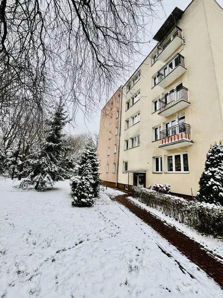 Mieszkanie 3-pokojowe Zielonka. Zdjęcie 2