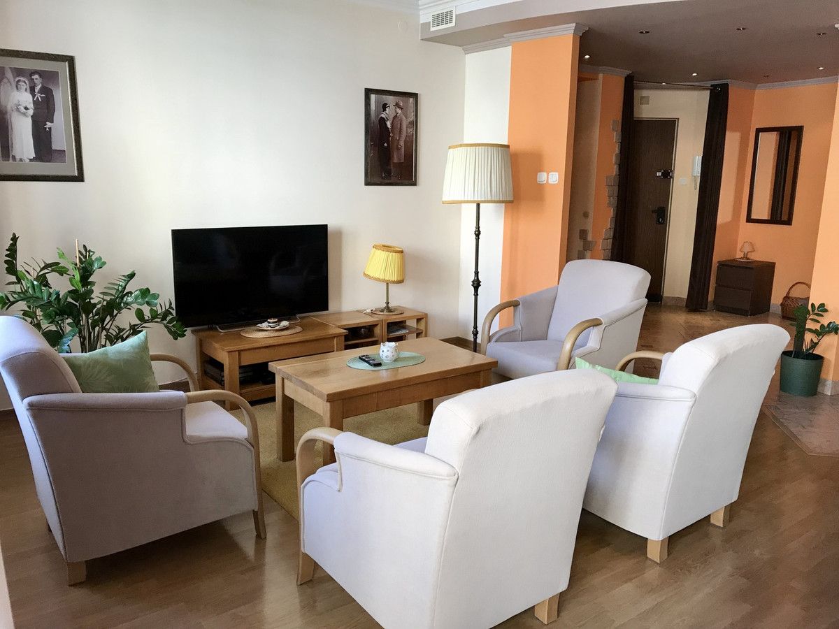 Mieszkanie 4-pokojowe Warszawa Ursynów, ul. Władysława Broniewskiego. Zdjęcie 2