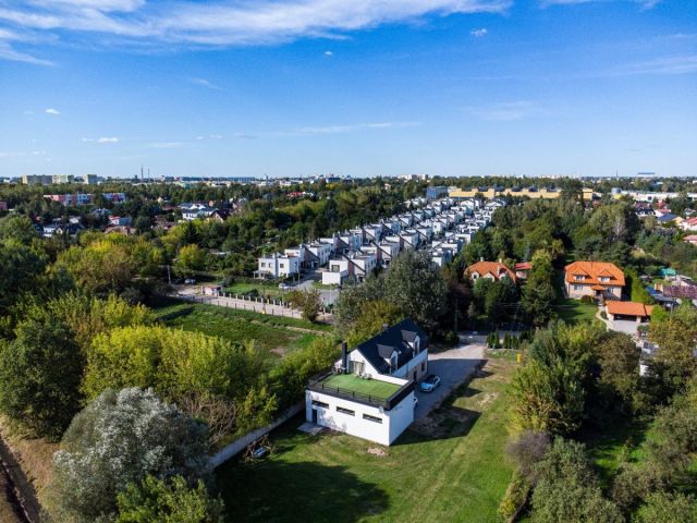 dom wolnostojący, 6 pokoi Łódź Kurczaki, ul. Bałtycka. Zdjęcie 13