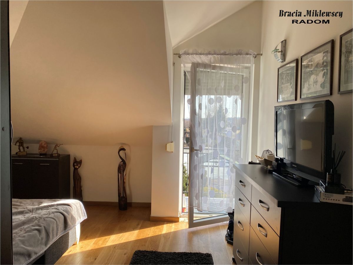 dom wolnostojący, 5 pokoi Młodocin Mniejszy. Zdjęcie 11