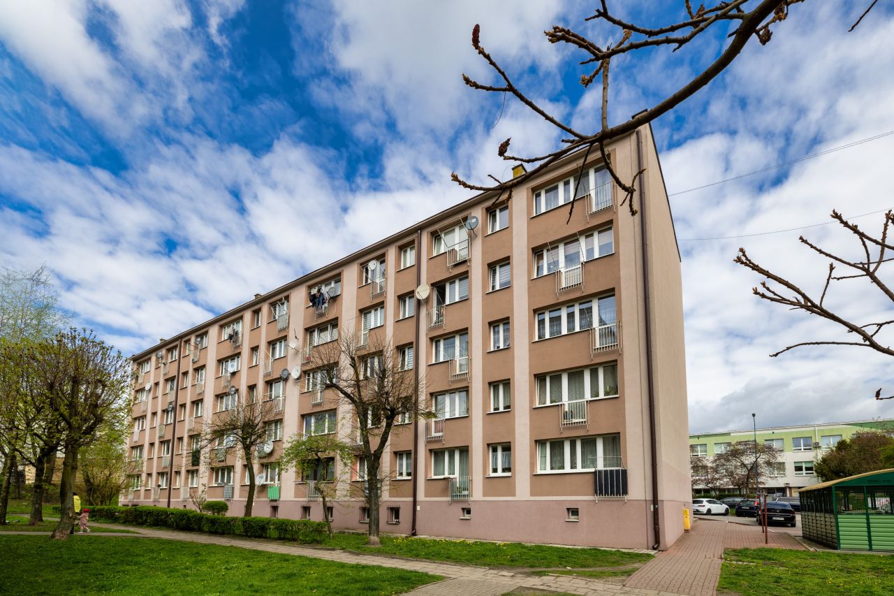 Mieszkanie 3-pokojowe Radomsko Nowy Kowalowiec, ul. Brzeźnicka. Zdjęcie 1