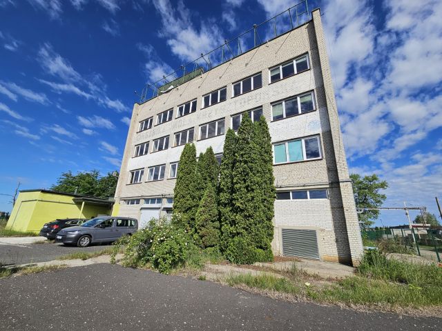 Hala/magazyn Wola Krzysztoporska, ul. Fabryczna. Zdjęcie 1
