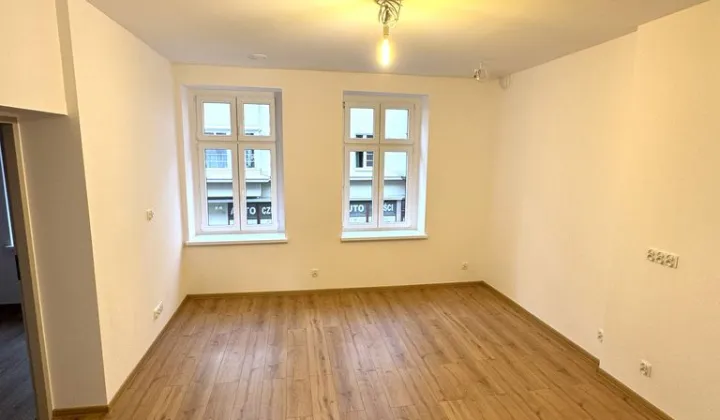 Mieszkanie 3-pokojowe Jelenia Góra Centrum, ul. Wolności