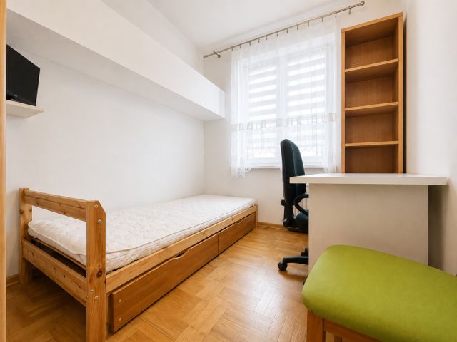 Mieszkanie 4-pokojowe Rzeszów, ul. Podwisłocze. Zdjęcie 3