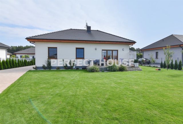 dom wolnostojący, 4 pokoje Siekierki Wielkie. Zdjęcie 6