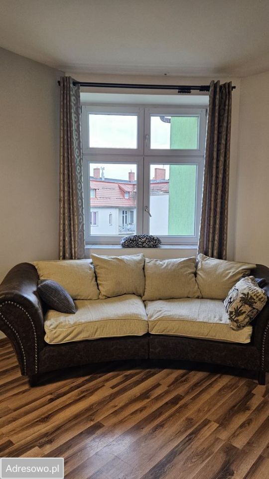 Mieszkanie 3-pokojowe Bytom Śródmieście, ul. marsz. Józefa Piłsudskiego. Zdjęcie 6