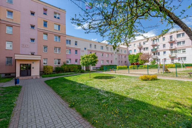 Mieszkanie 3-pokojowe Olsztyn Jaroty, ul. Fryderyka Leyka. Zdjęcie 1