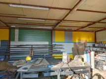 Hala/magazyn Święte. Zdjęcie 3