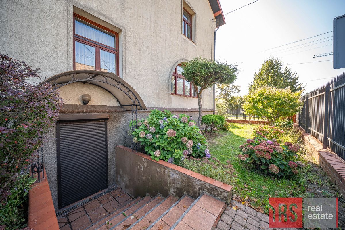 bliźniak, 12 pokoi Warszawa Włochy, ul. ks. Juliana Chrościckiego. Zdjęcie 21