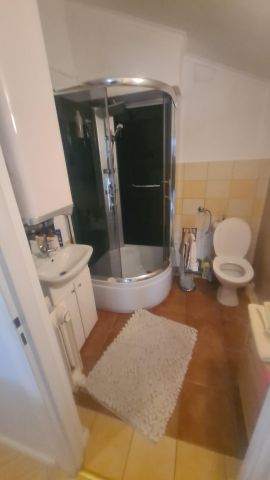 bliźniak, 7 pokoi Kielce Ostra Górka, Mjr. SUCHARSKIEGO. Zdjęcie 1