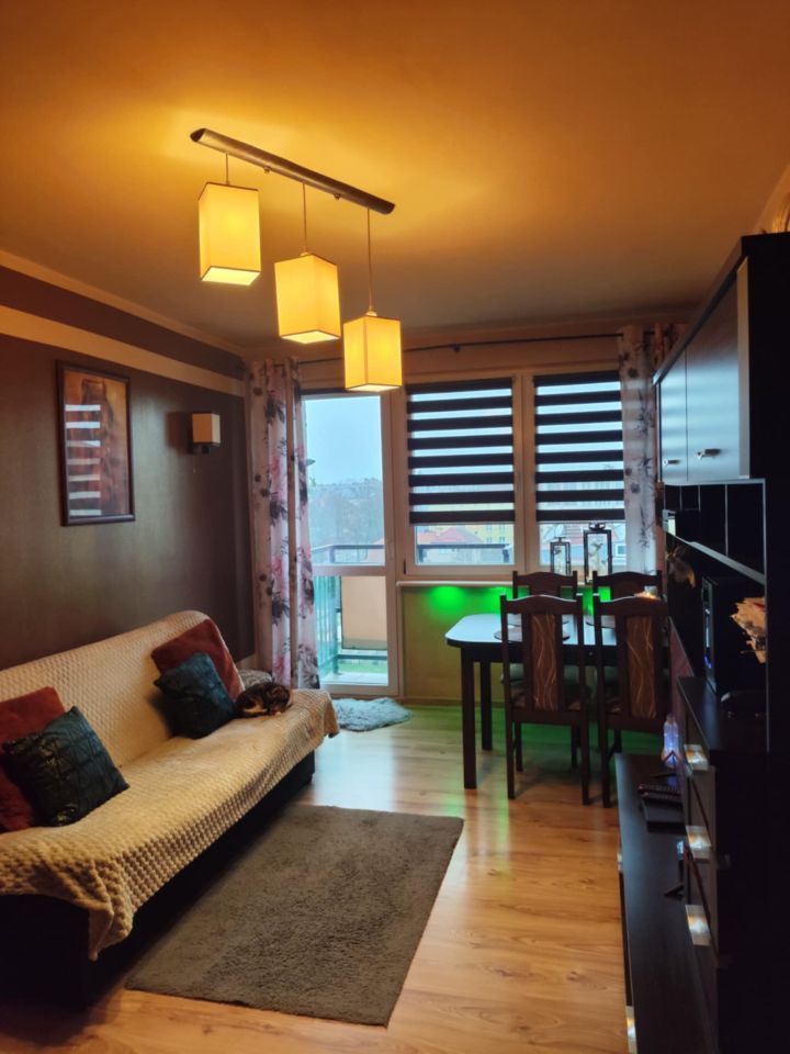 Mieszkanie 4-pokojowe Białogard, Zamoyskiego. Zdjęcie 2