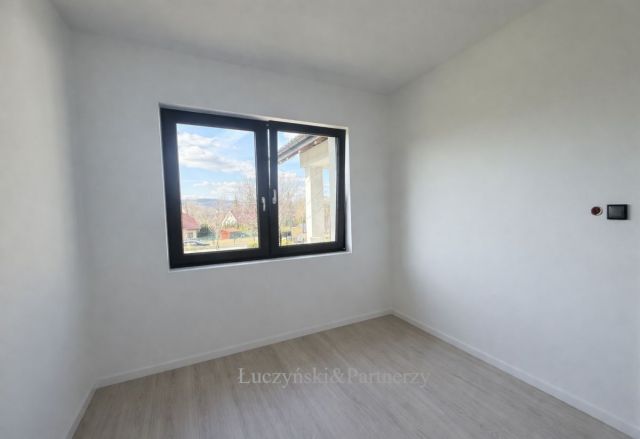 dom wolnostojący, 5 pokoi Lubawka. Zdjęcie 18