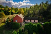 dom wolnostojący, 4 pokoje Kobyla, ul. Willowa