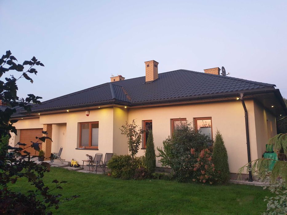 dom wolnostojący, 4 pokoje Wojciechówka