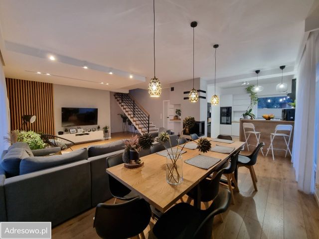 dom wolnostojący, 6 pokoi Inowrocław. Zdjęcie 1