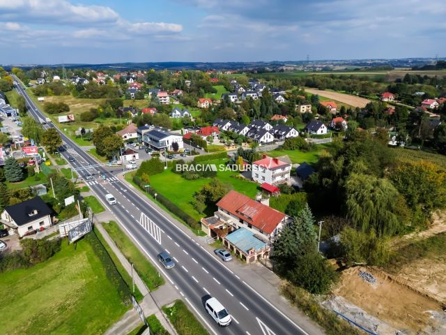 dom wolnostojący, 6 pokoi Bibice, ul. Warszawska. Zdjęcie 14