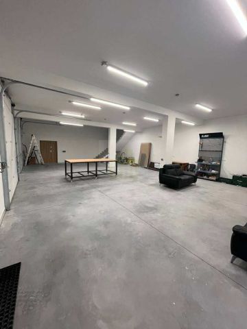 Lokal Warszawa, ul. Kobiałka. Zdjęcie 1