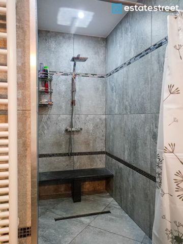 dom wolnostojący, 5 pokoi Bereżnica Wyżna. Zdjęcie 18