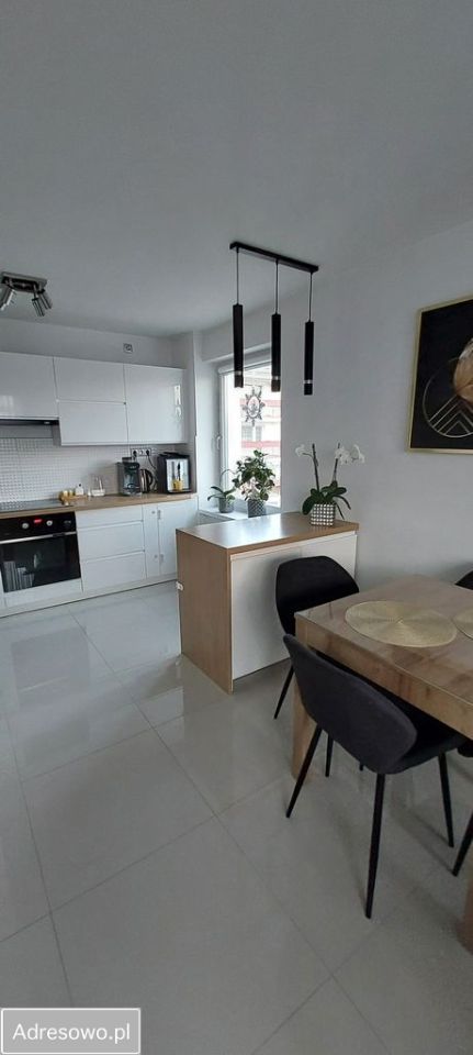 Mieszkanie 3-pokojowe Ozimek. Zdjęcie 3