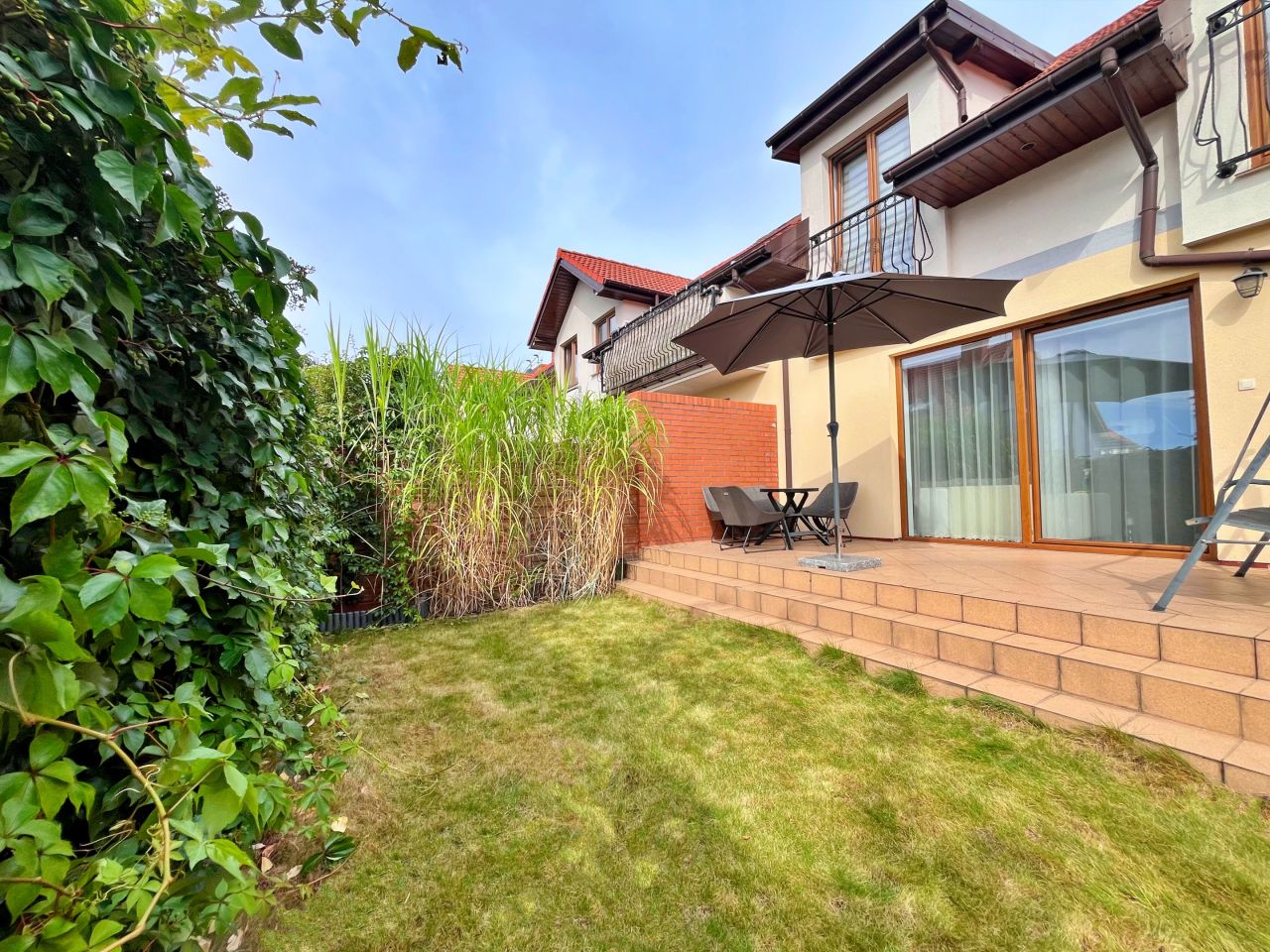 dom szeregowy, 5 pokoi Koszalin Rokosowo, ul. Laurowa. Zdjęcie 18