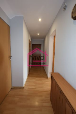 dom wolnostojący, 6 pokoi Golasowice. Zdjęcie 21