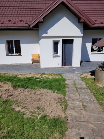 dom wolnostojący, 4 pokoje Wiśnicz Mały. Zdjęcie 1