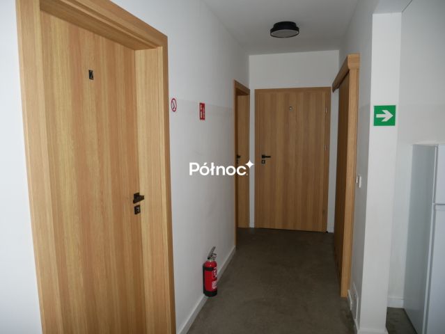 dom wolnostojący, 11 pokoi Szczytnica. Zdjęcie 5
