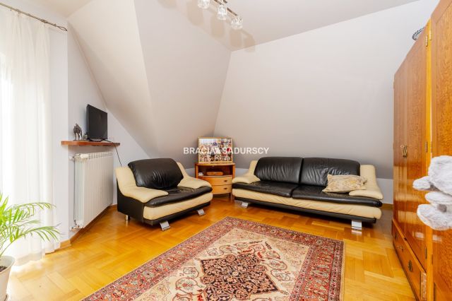 dom wolnostojący, 7 pokoi Modlniczka. Zdjęcie 24