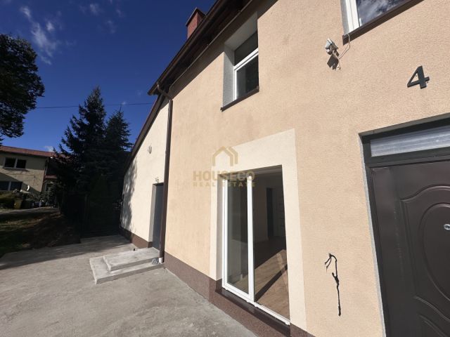 bliźniak, 3 pokoje Trzepowo, ul. Mestwina. Zdjęcie 3