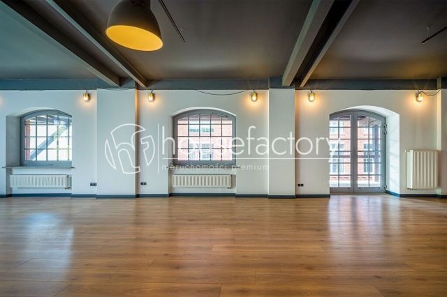 Lokal Łódź Księży Młyn, ul. Tylna. Zdjęcie 7