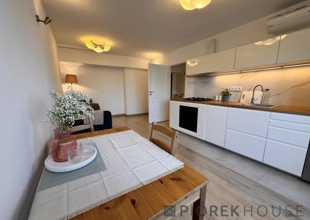 Mieszkanie 3-pokojowe Warszawa Praga-Południe, ul. Grzegorza Przemyka. Zdjęcie 2