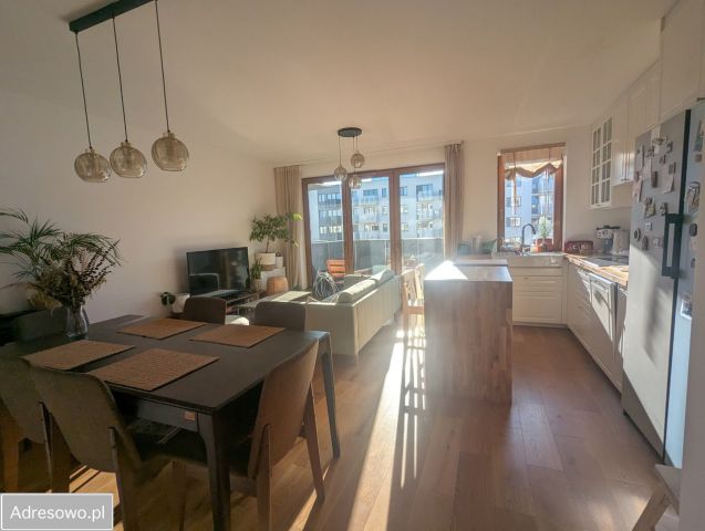 Mieszkanie 3-pokojowe Kraków Czyżyny, ul. Romana Ciesielskiego. Zdjęcie 1