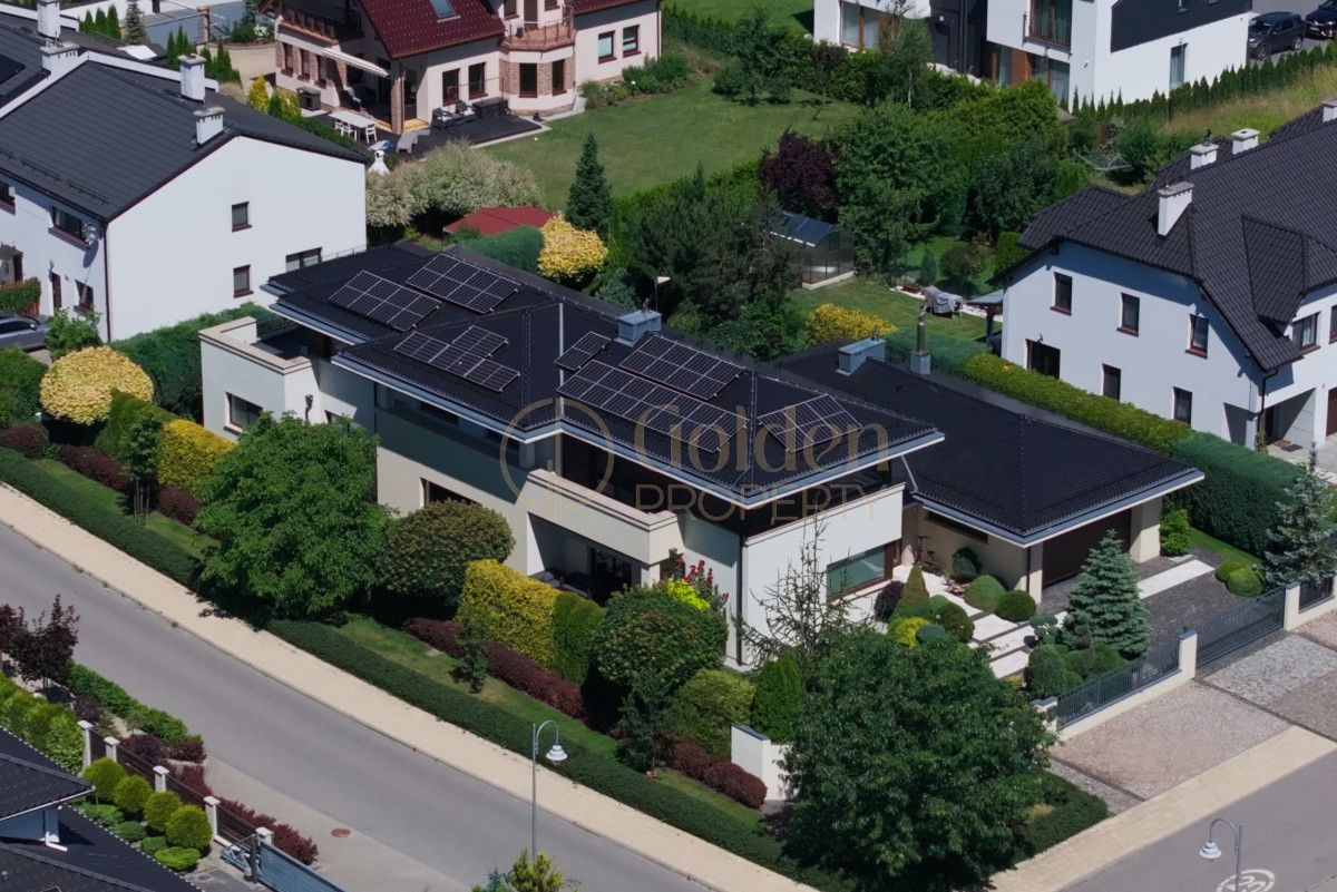 dom wolnostojący, 7 pokoi Straszyn, ul. Jowisza