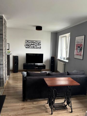 Mieszkanie 3-pokojowe Września, ul. Gnieźnieńska. Zdjęcie 1